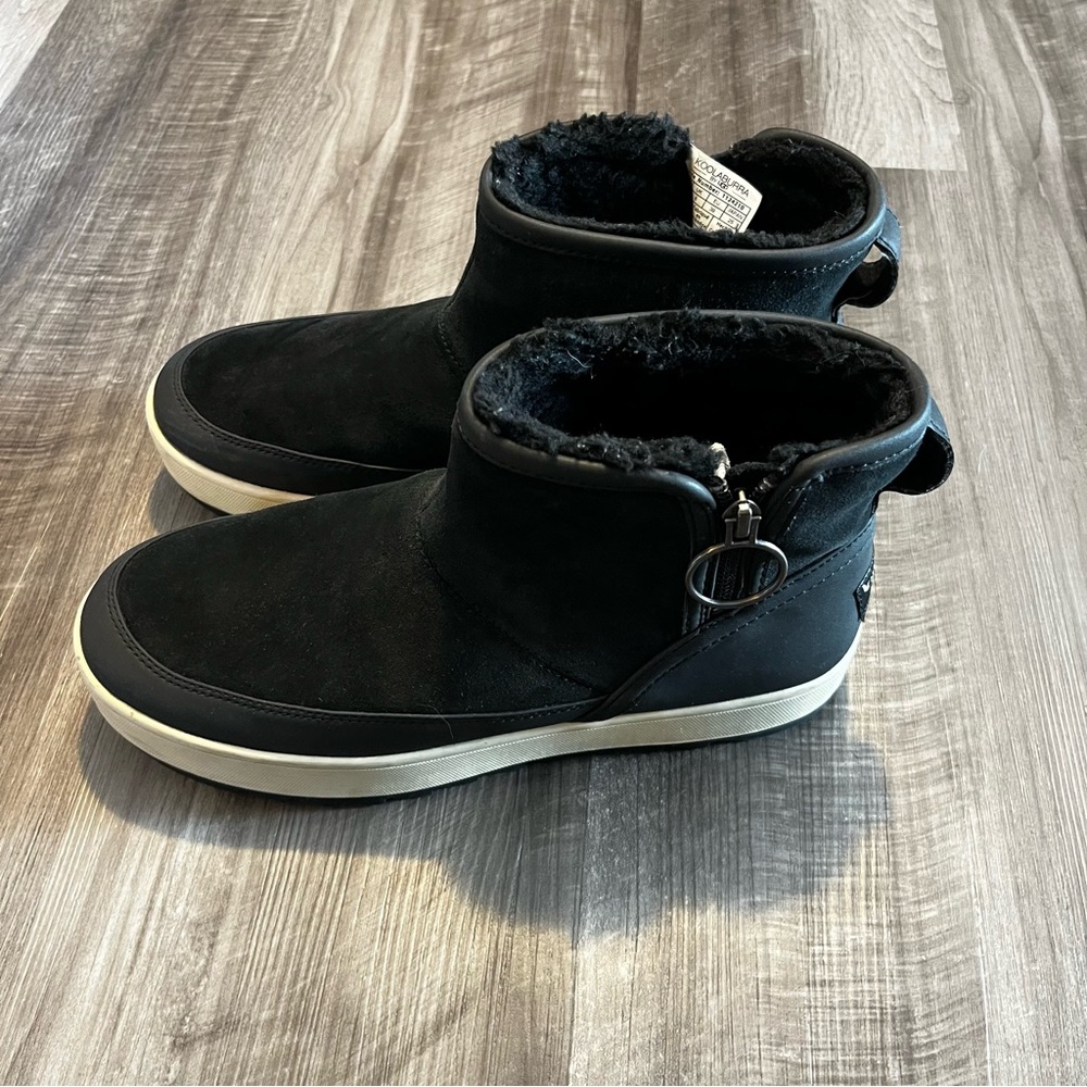 Koolaburra By UGG lined boots